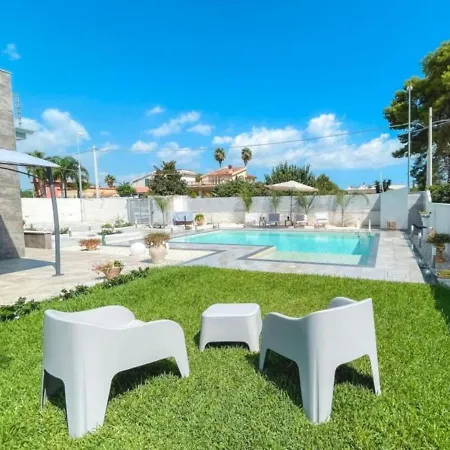 Sele Fontanebianche - Pool *